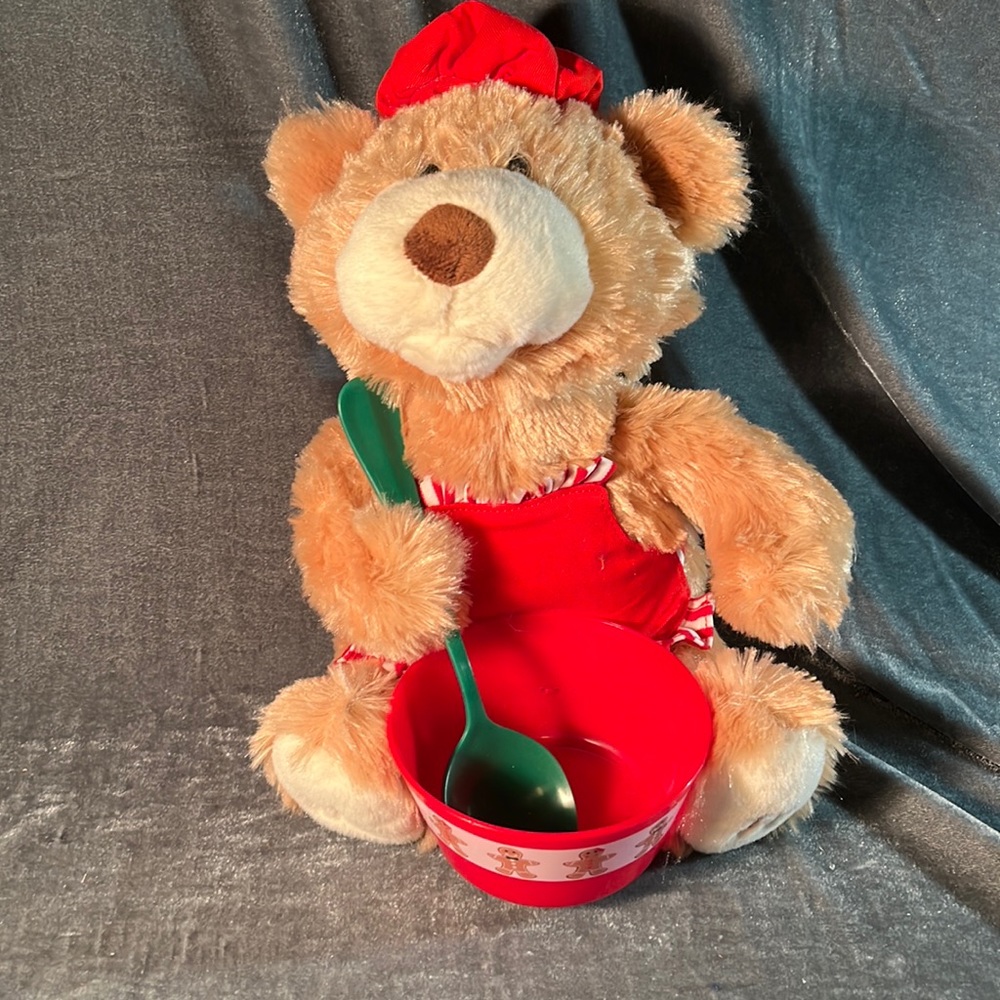 Holly the Recipe Bear